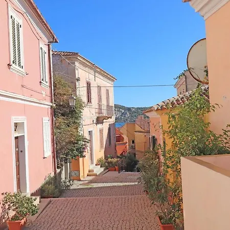 Regina Margherita - Bilocale Nel Centro Storico Apartment