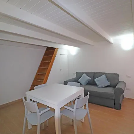 Apartment Regina Margherita - Bilocale Nel Centro Storico