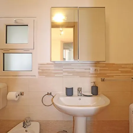 Apartment Regina Margherita - Bilocale Nel Centro Storico
